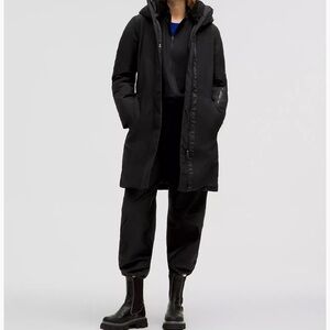 Lululemon Snow Warrior Parker